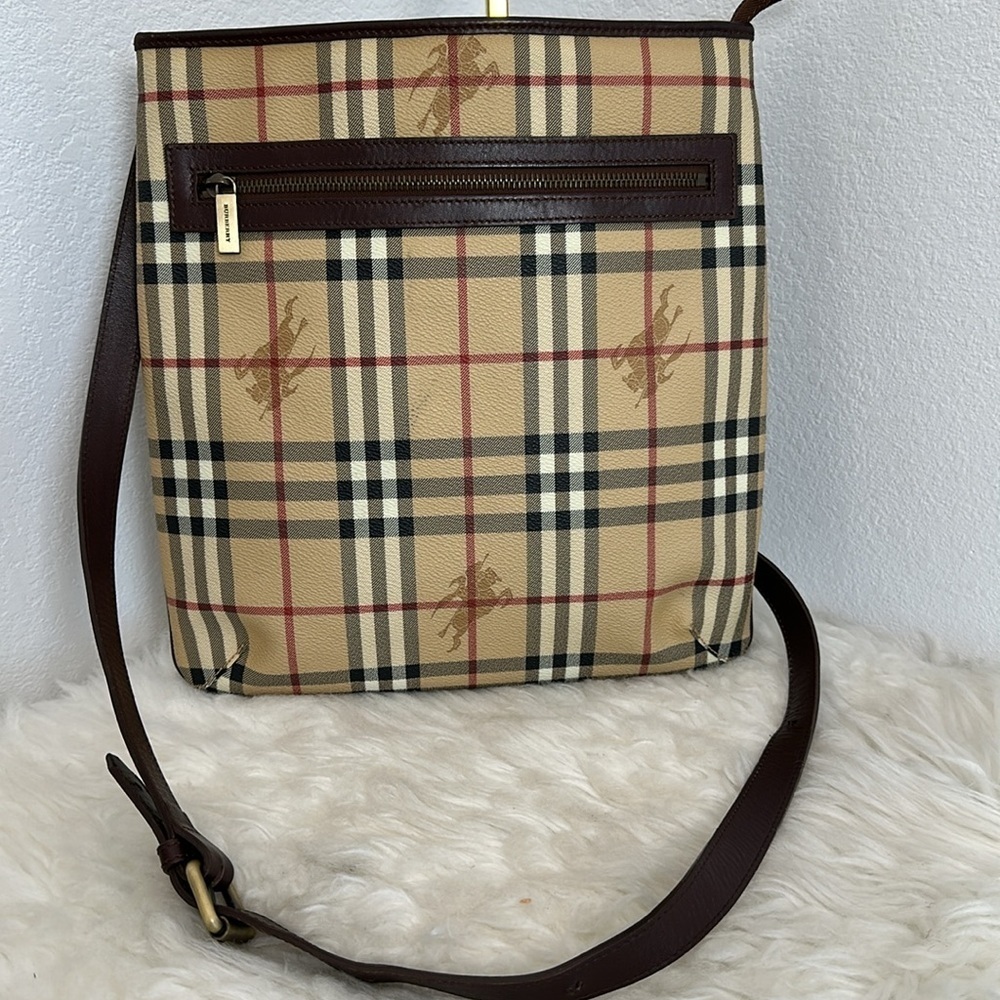 💯Authentic Burberry Beige and Brown Plaid Messenger Bag🍀 - Picture 15 of 17